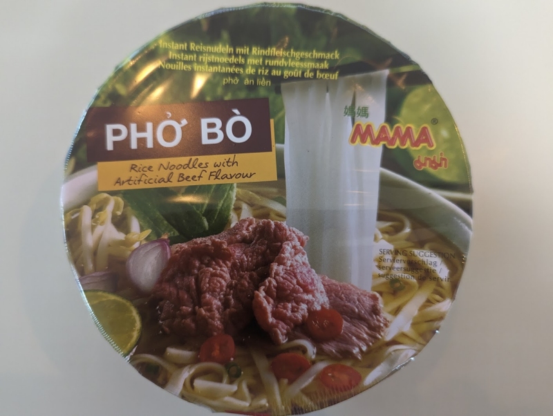 Mama Phở Bò Rice Noodles with Artificial Beef Flavour